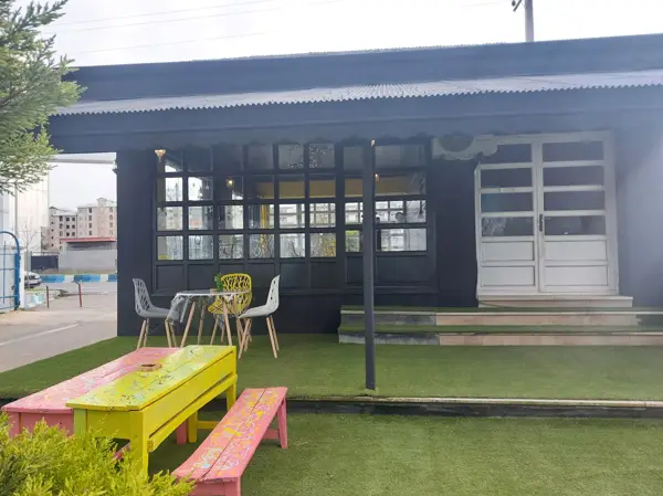 cafe mija