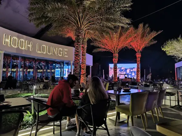 رستوران هوک لانژ