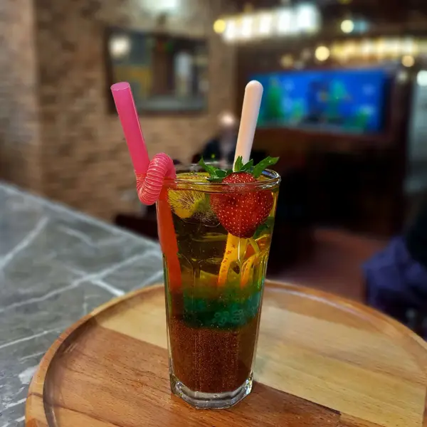  Hatef Café & Bakery