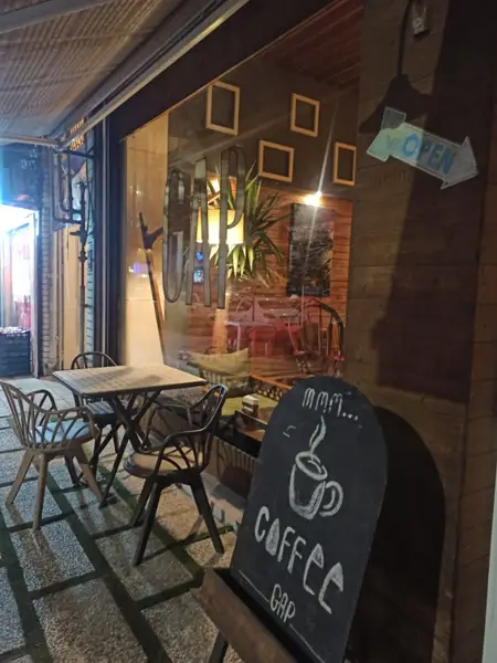 Gap Cafe and fast food