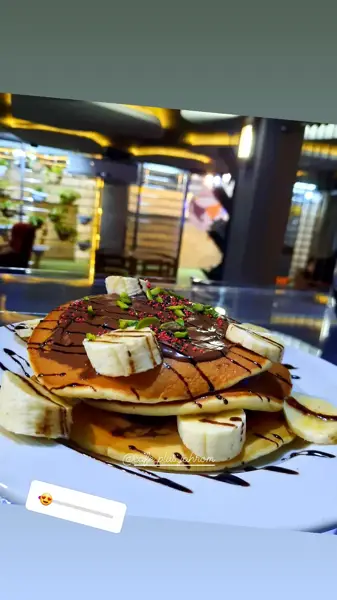  Cafe Plus