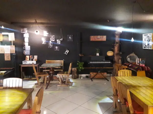  Darush cafè کافه داریوش