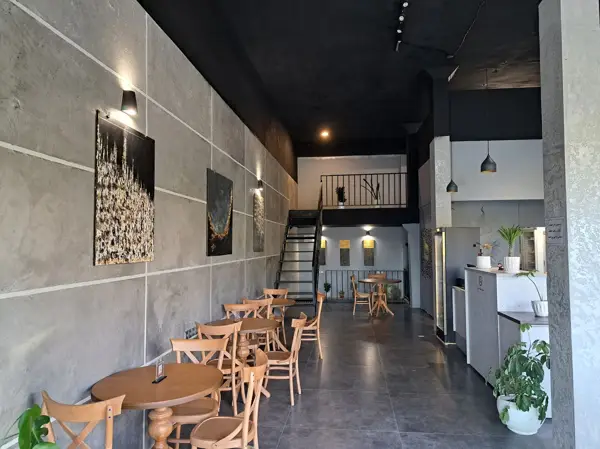  Cafe Fly