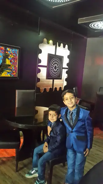  کافی شاپ پارک