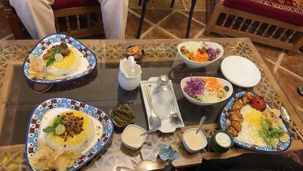  کافه رستوران عتیق