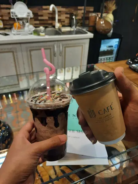  Sip Café