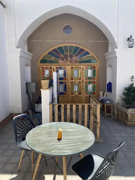  کافی شاپ فانوس ویونا _ Viuna Lantern Café