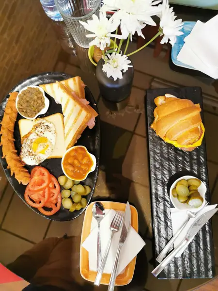  Nozhan coffee shop