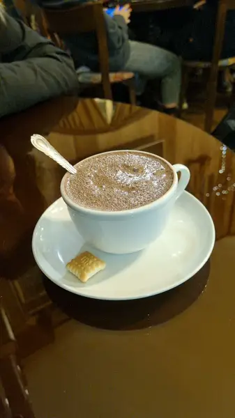  کافی شاپ مدیس