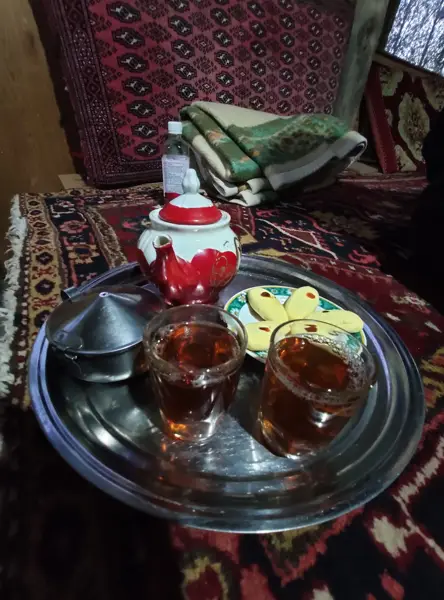  Honarmandan Traditional Restaurant