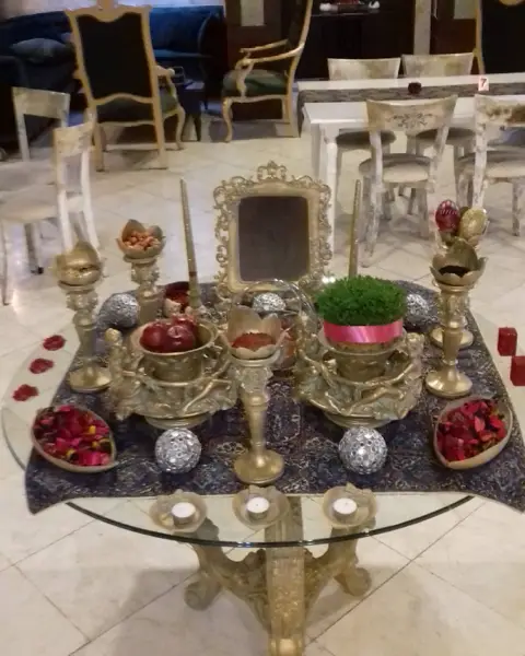  کافه گلوری