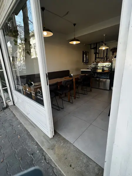 day cafe