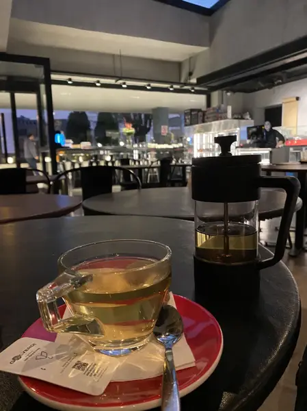  Art Cube Café Gallery