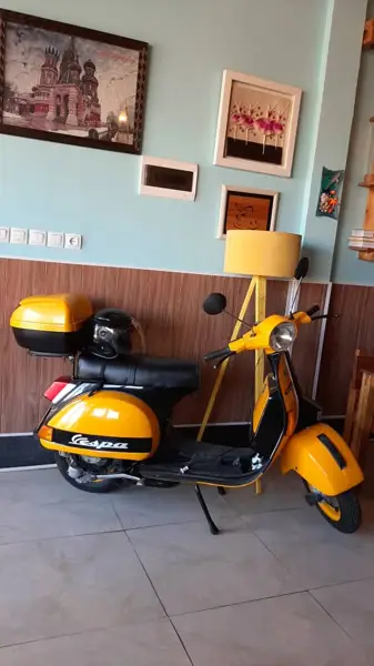  Cafe labkhand