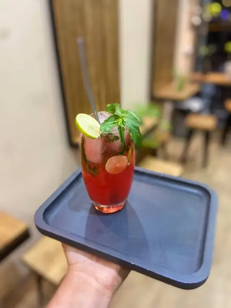  کافه آبمیوه و بستنی drink