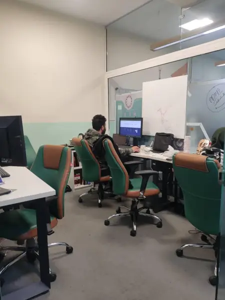 حجره لاجورد 