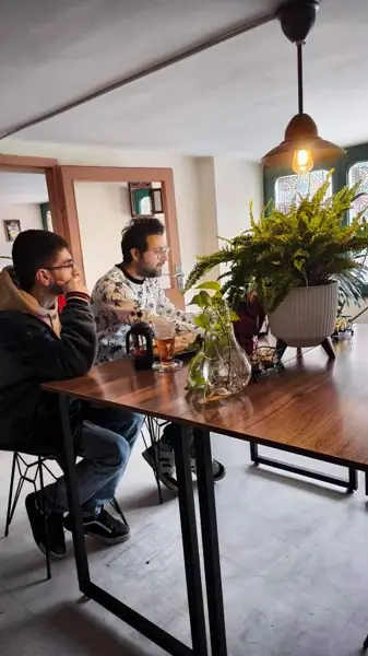  فضای کار و مطالعه بیت اسپیس
