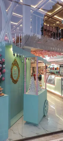  کافه تاج گل