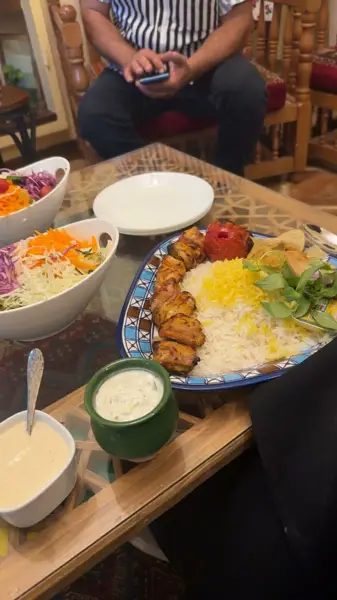  کافه رستوران عتیق