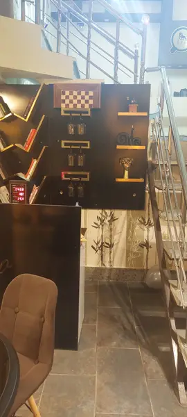  کافی شاپ لئو