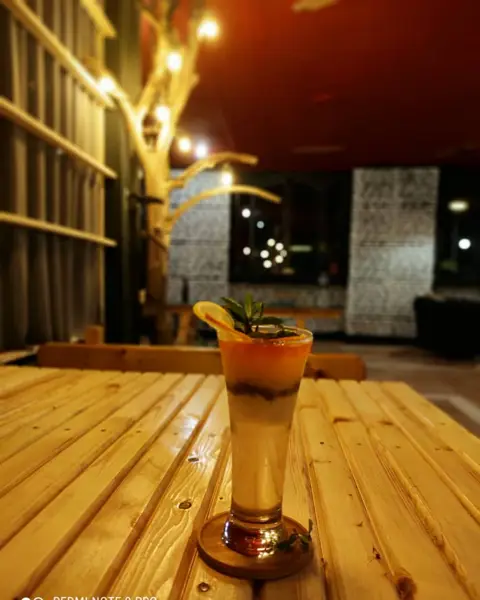  کافه بام