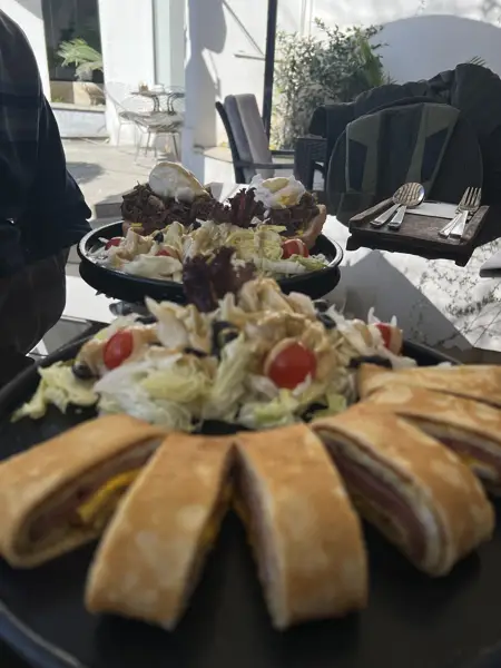 کافه کنز