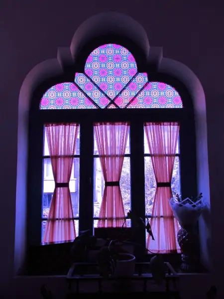  کافه کتاب دمت 