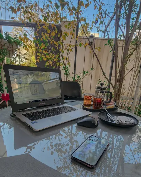 کافه کتاب بی‌خوابی