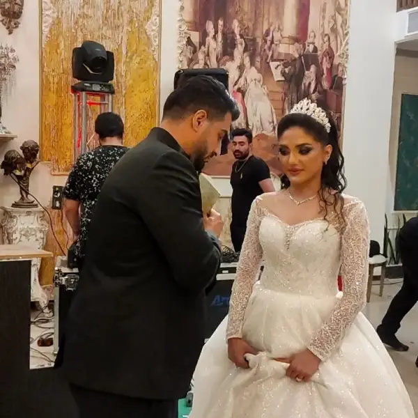  باغ عمارت عکاسی لوچیا