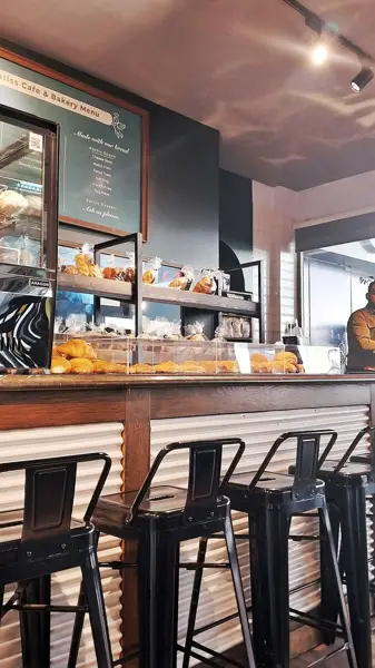 Patiss Cafe Bakery | نان کافه پاتیس