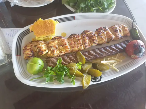  رستوران هما