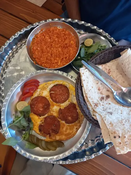  کافه چهارباغ