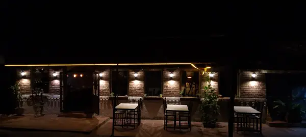 کافیشاپ آوانا
