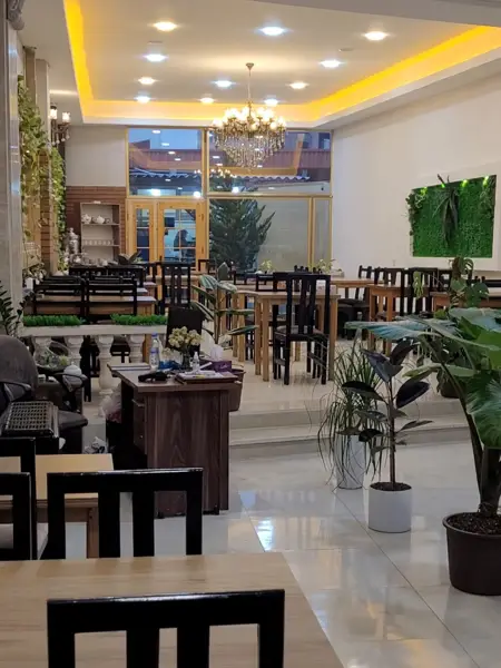 کافه رستوران پاته