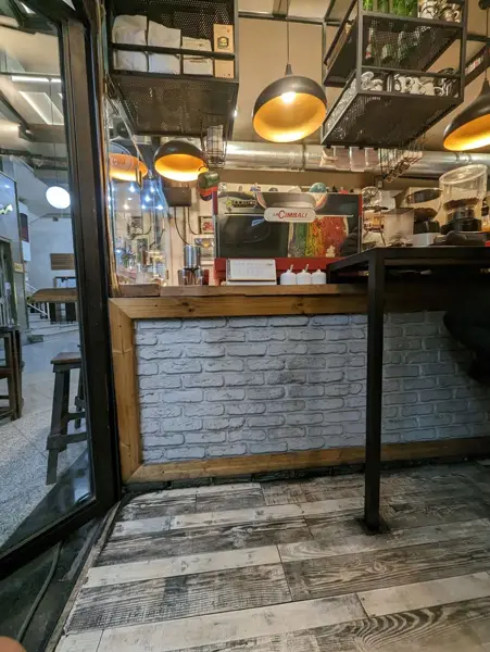 Cafe 75