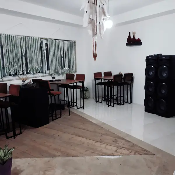 کافه بینهایت
