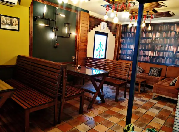 Cafe Parkway