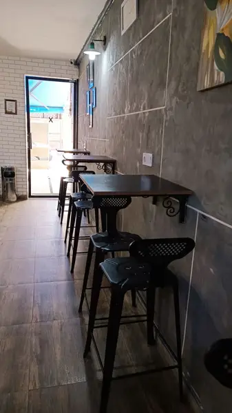 Cafe eight | کافه اِیت