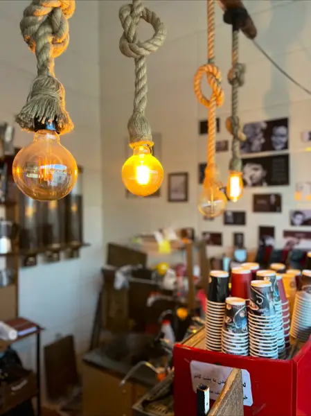  کافه امپراطور (Café Emperator)