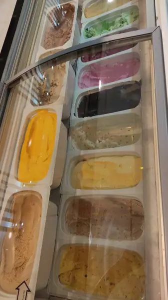 کافه دنج