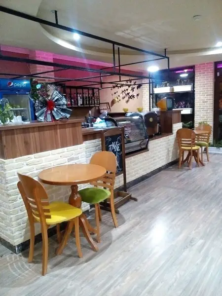  کافه رستوران ایرانویچ
