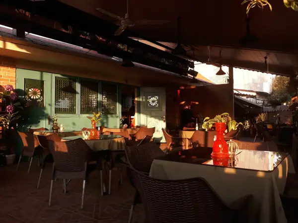  Koosha eyvan cafe