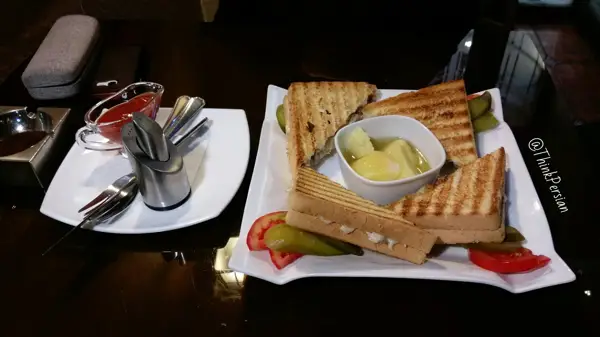  كافه فنجان اول