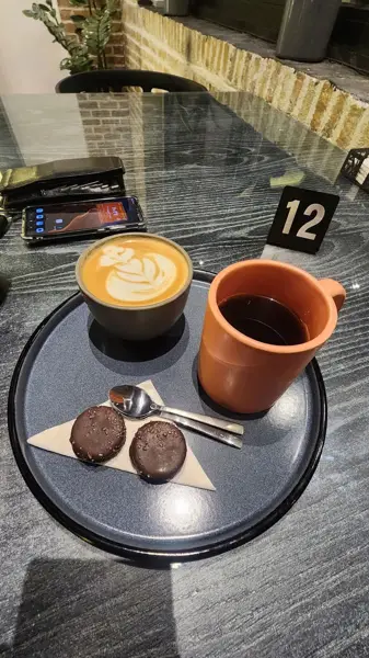  کافه و رستوران جمهوری