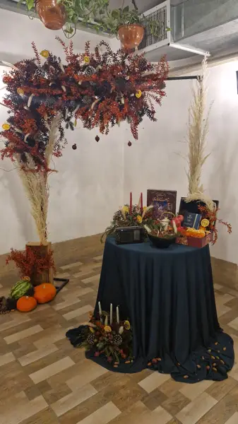  کافه رستوران شب‌های روشن