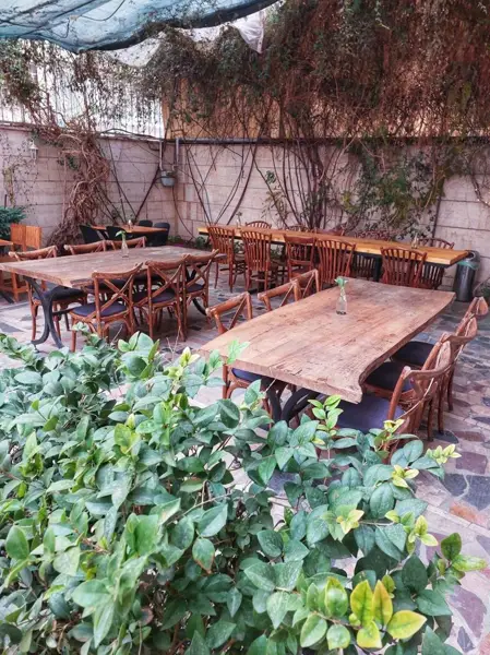 Bedahe cafe کافه بداهه