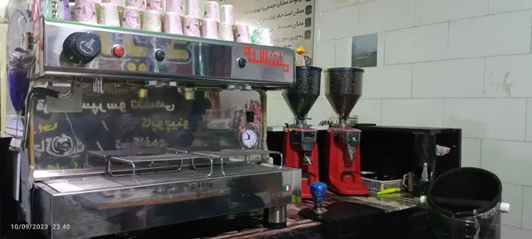 کافی شاپ امید