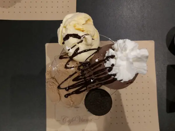  cafe viuna کافه ویونا