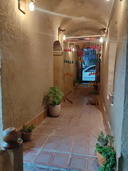  کافه سنتی توتیا