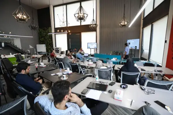 Cafe Tech کافه تِک - مرکز صنعتی سازی نانوفناوری کاربردی (ICAN)